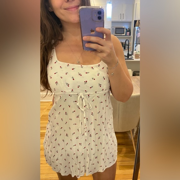 WHITE ROSES MEDIUM SUMMER DRESS - Picture 2 of 3